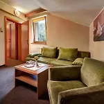 Fis 3* Štrbské Pleso