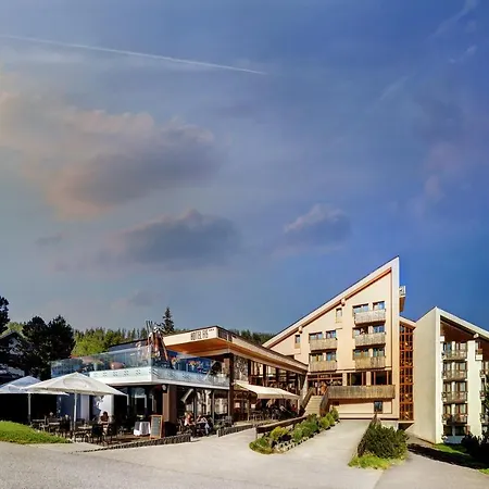 Fis Отель Штрбске-Плесо