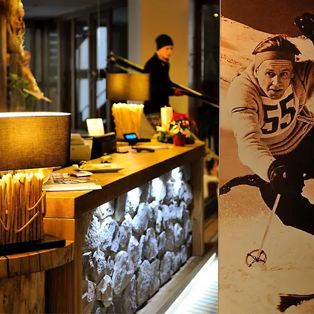 Fis Отель Штрбске-Плесо