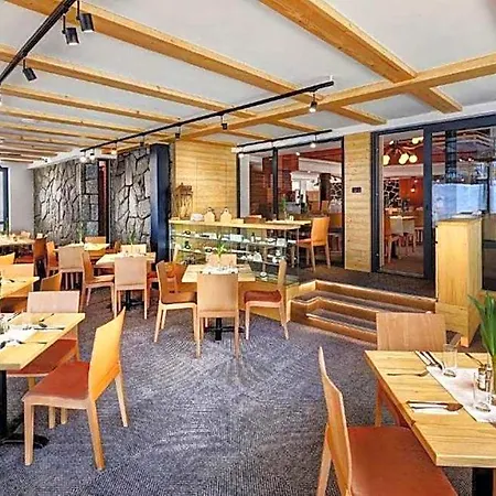 Fis Hotel 3*