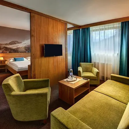 Fis 3* Štrbské Pleso