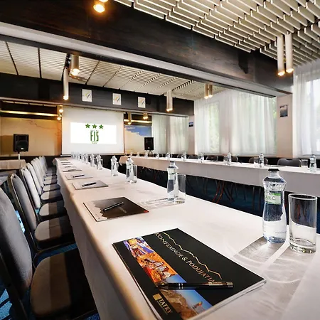 Fis Отель Штрбске-Плесо