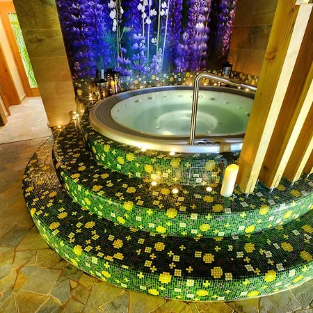 Fis Hotel